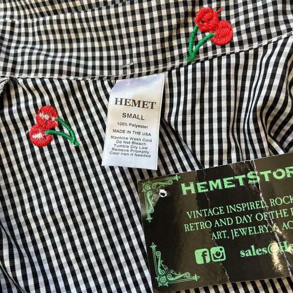 Hemet Gingham and Cherries Peplum Top size S pin up doll barbie Grease pink lady - Picture 4 of 16